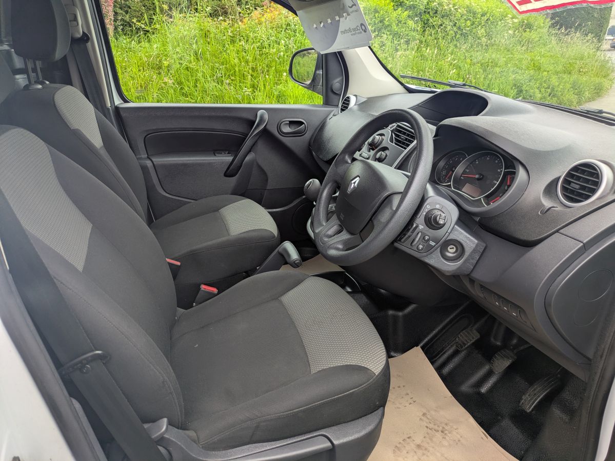 2021 21 RENAULT KANGOO